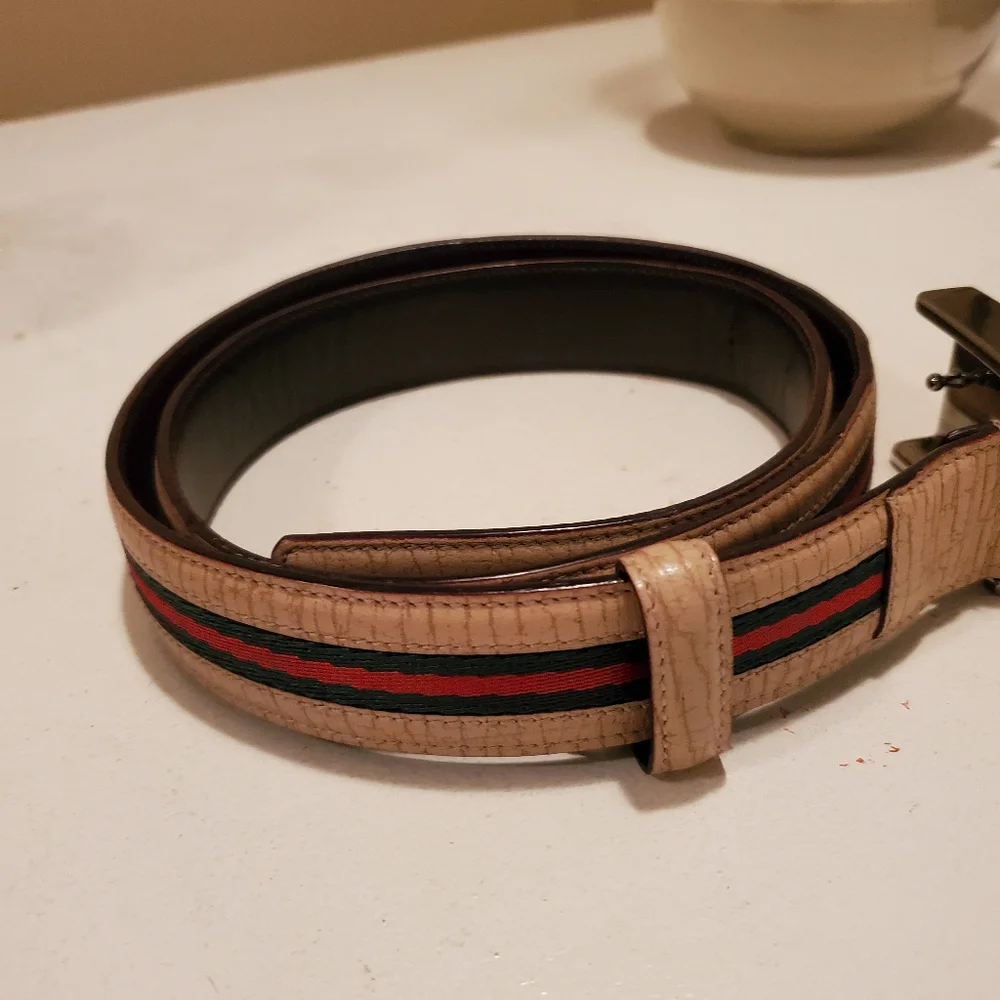 Gucci Leather & Canvas Belt ๐ Host Pick - Picture 4 of 12